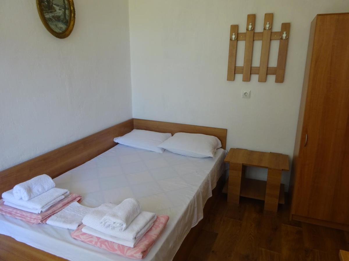 Hotel Hris Chernomorets Exterior foto
