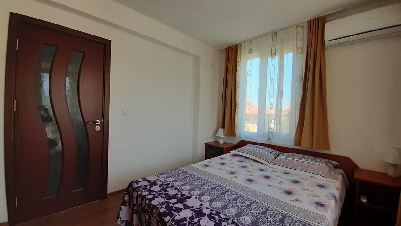 Hotel Hris Chernomorets Exterior foto