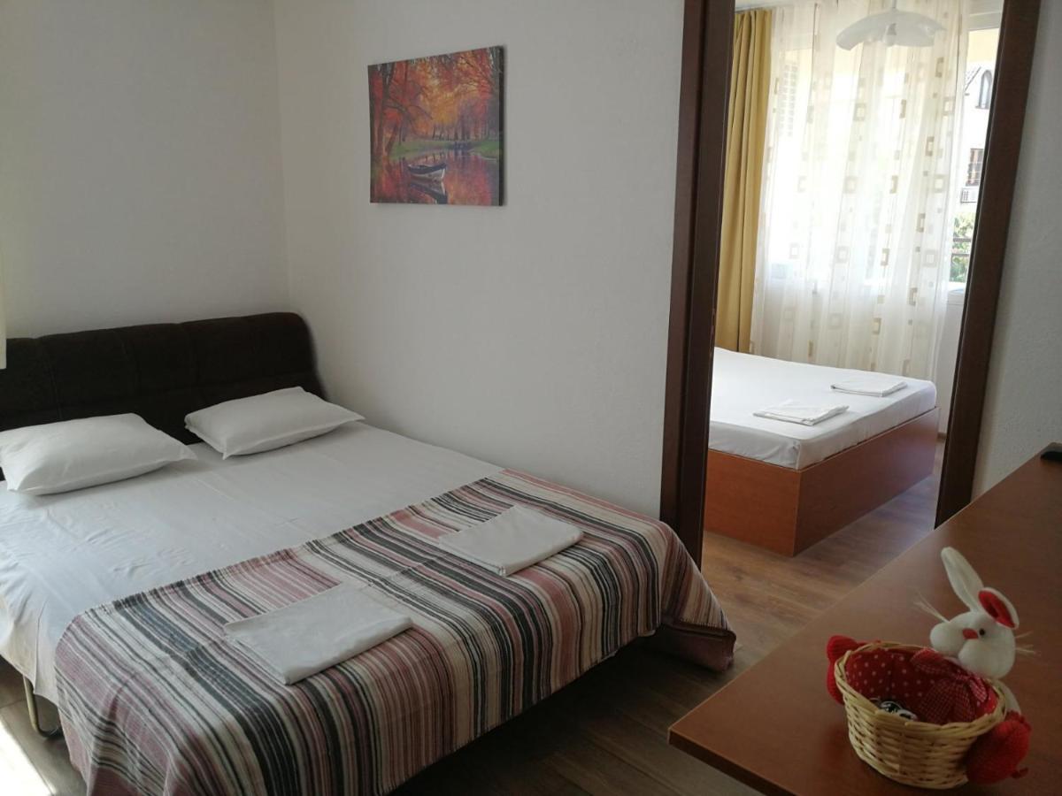 Hotel Hris Chernomorets Exterior foto