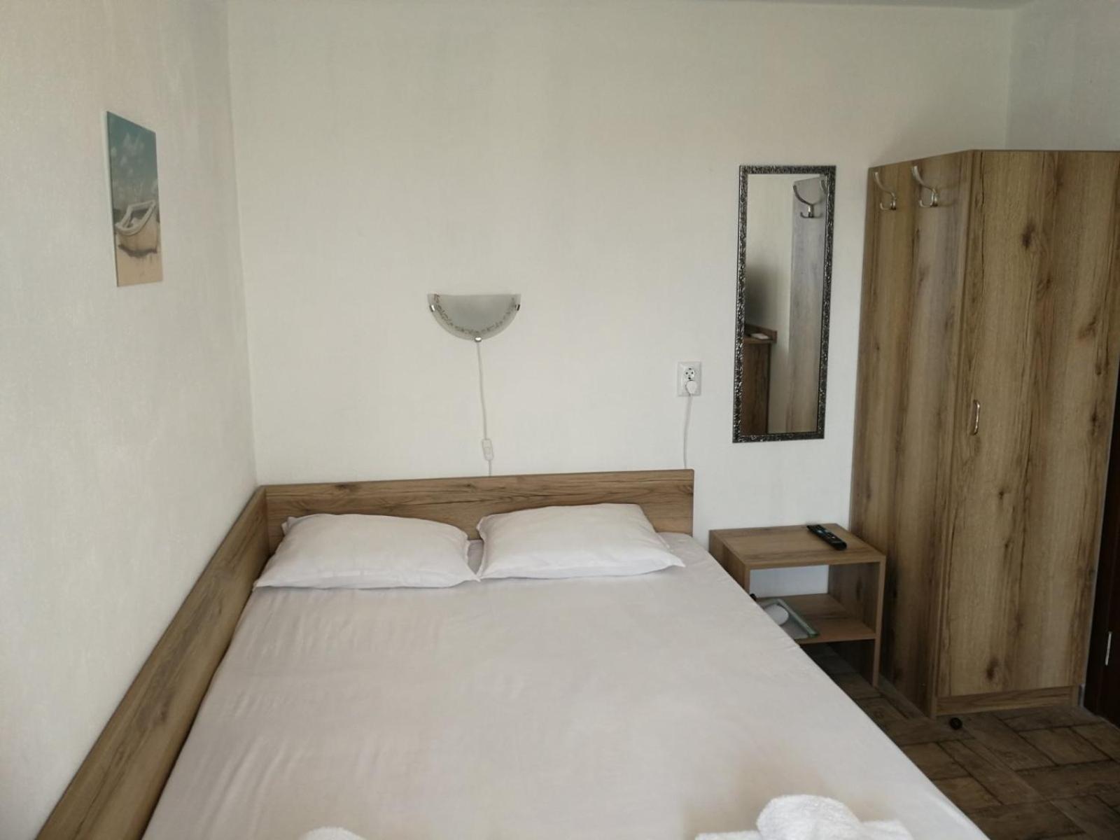 Hotel Hris Chernomorets Exterior foto