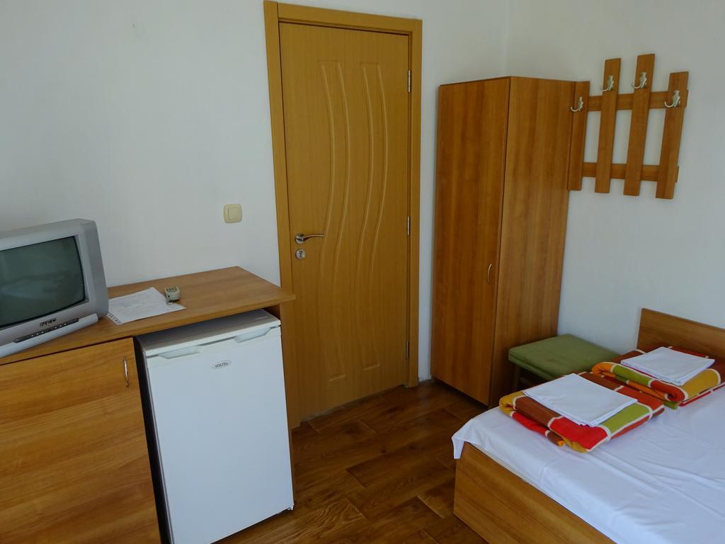 Hotel Hris Chernomorets Exterior foto