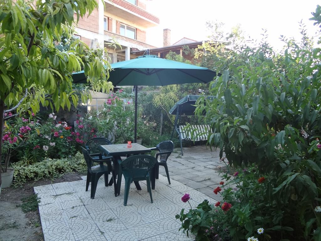 Hotel Hris Chernomorets Exterior foto